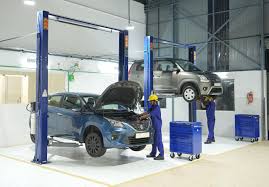 Car on Service Lift